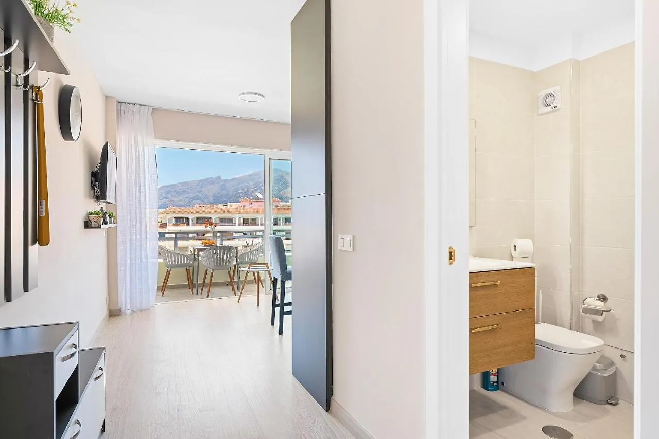 Ocean View Arenas Negras, Newly Renovated Apartment Puerto de Santiago